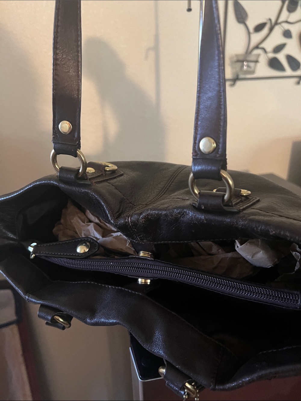 Coach Brown Leather Shoulder Bag with Gold Hardware - Picture 7 of 10